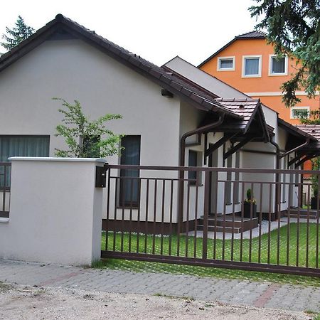 Panyi Apartman Siófok Quarto foto